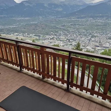 Agettes アパート *