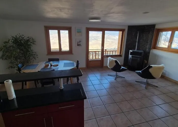 Agettes アパート